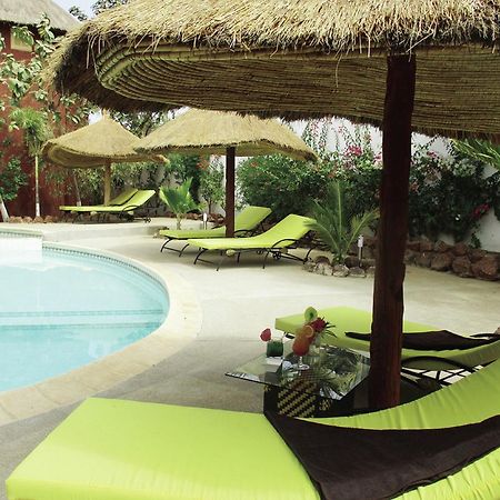 Le Lion Dort Hotell Somone Exteriör bild